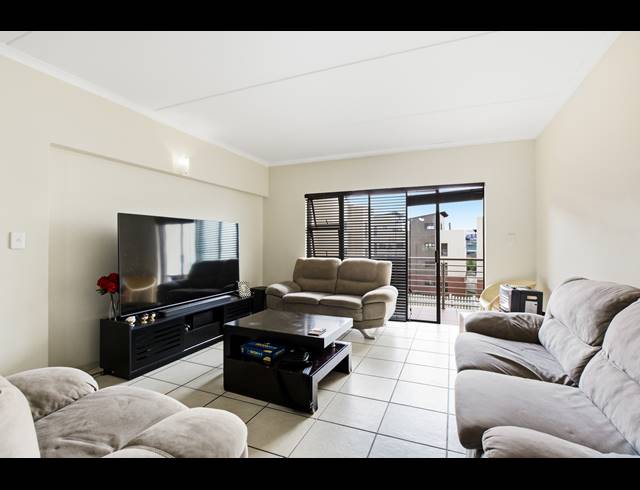 2 BEDROOM APARTMENT FOR SALE IN BARBEQUE DOWNS